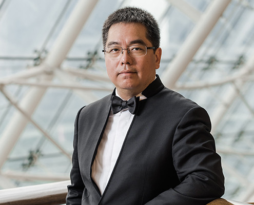 杨洋,指挥(乐团官方人物照片) 杨洋,指挥(乐团官方人物照片)